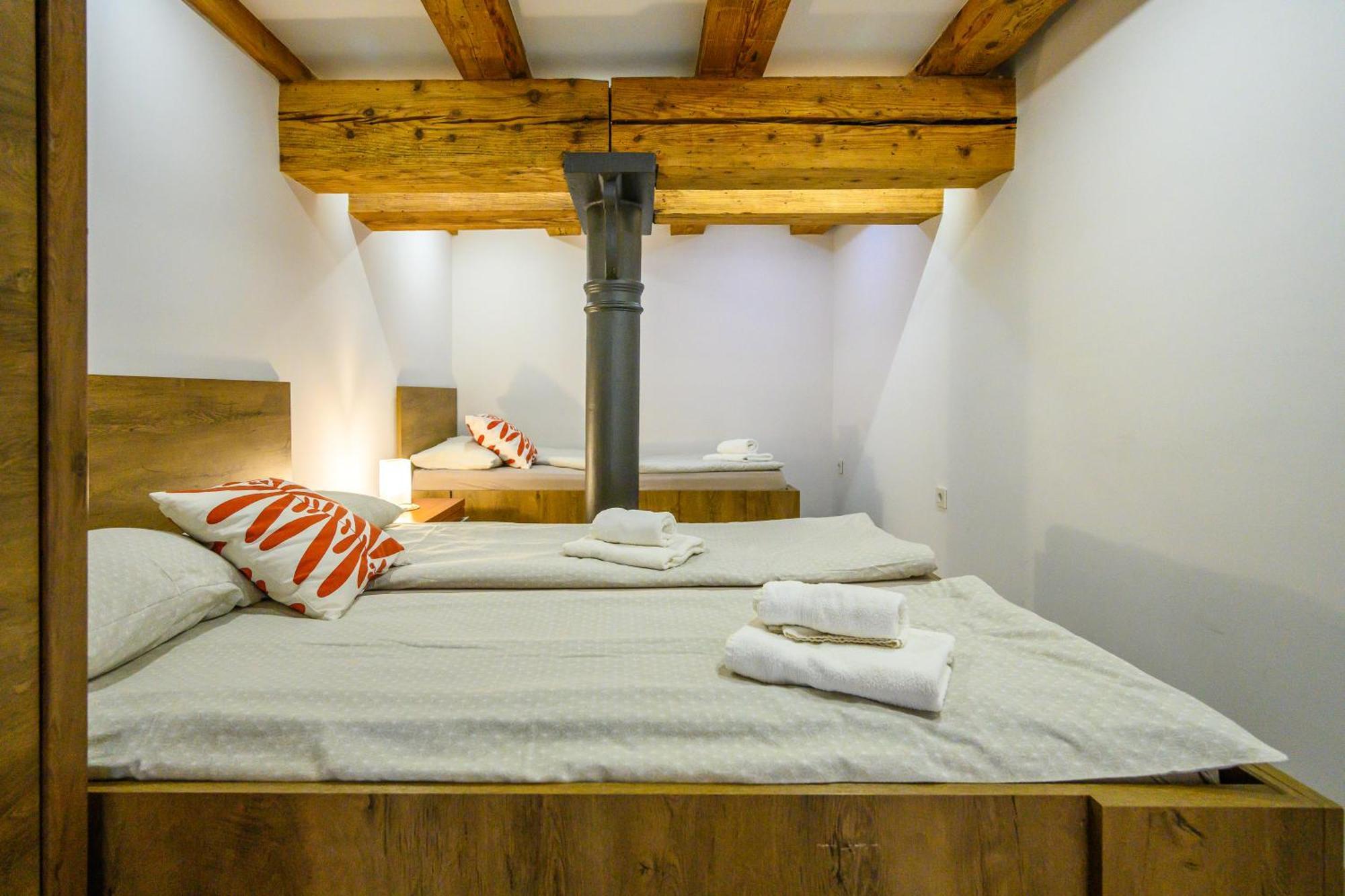 The Comfortable Loft Ljubljana Bagian luar foto