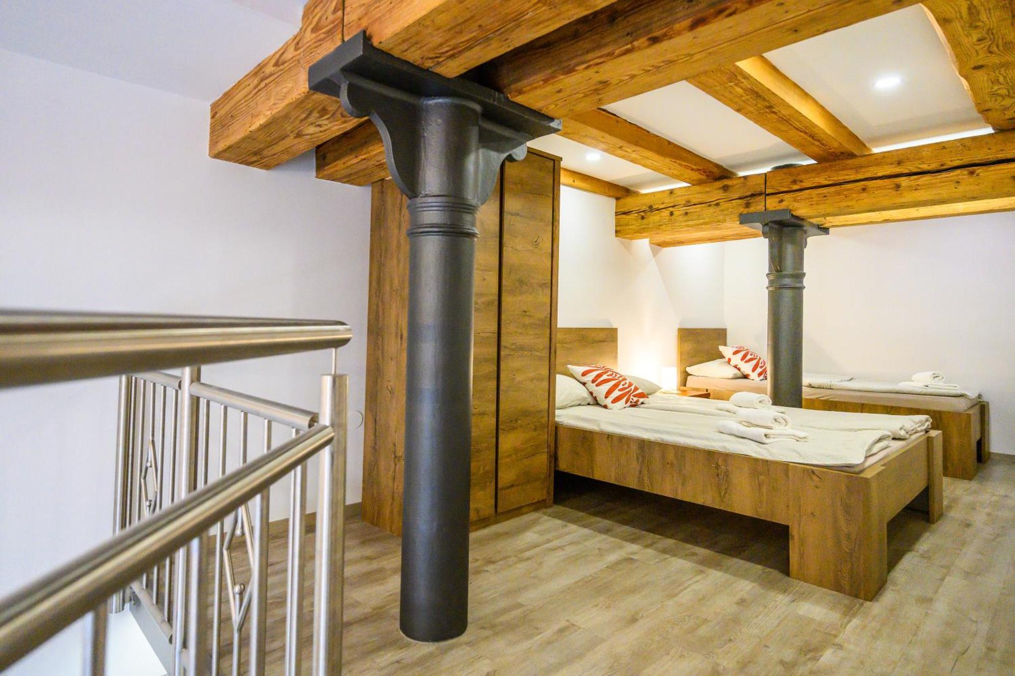 The Comfortable Loft Ljubljana Bagian luar foto